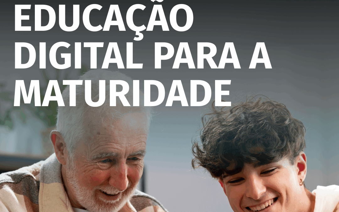 Conectando Saberes: Educação Digital para a Maturidade